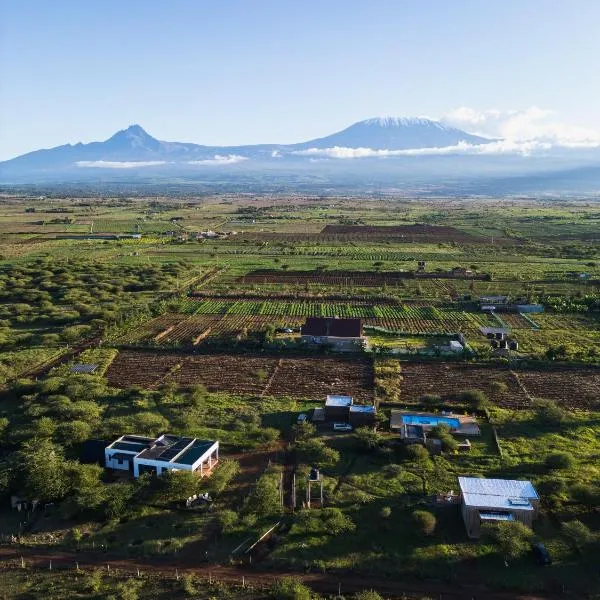 Amboseli Glass house，位于Oloitokitok 的酒店