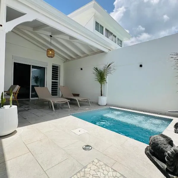 La villa Luna Rossa，位于Chambort的酒店