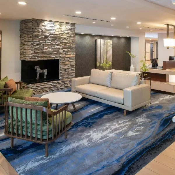 圣克鲁斯费尔菲尔德万豪套房酒店，位于圣克鲁兹的酒店