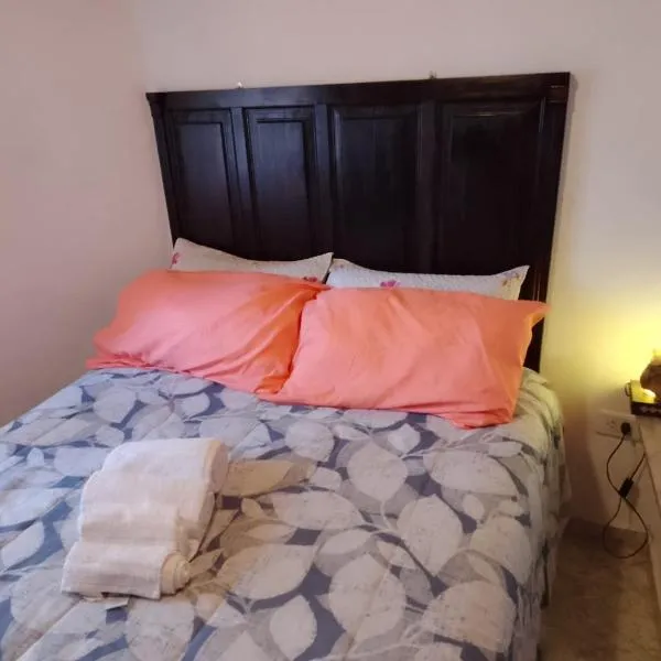 Entre Verdes alojamiento，位于温基约的酒店