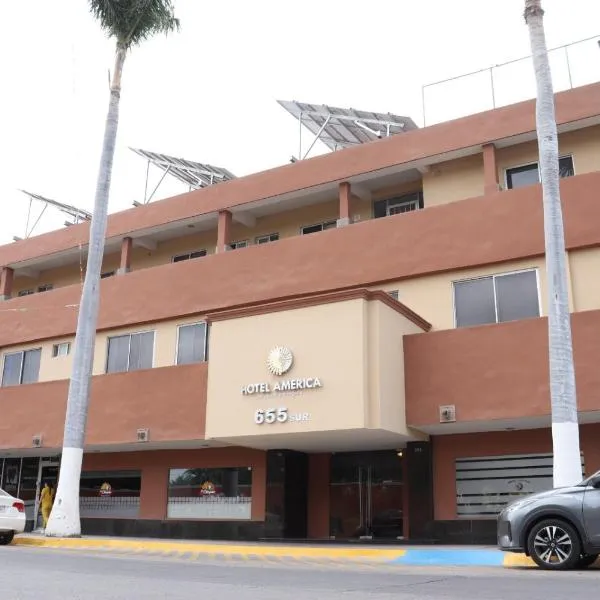 阿美里加帕拉西奥酒店，位于洛斯莫奇斯的酒店