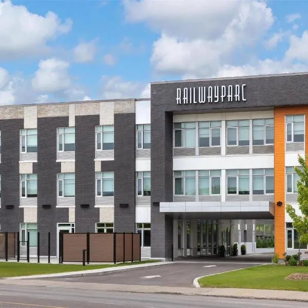 Hotel Railwayparc Montreal, Tapestry Collection By Hilton，位于蒙特利尔的酒店