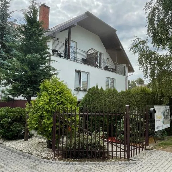 Pokoje na Brzozowej 2，位于拜罗格拉的酒店