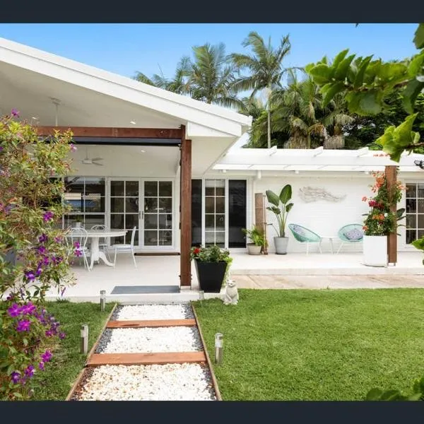 Maroochydore Waters Holiday Apartment，位于玛志洛的酒店