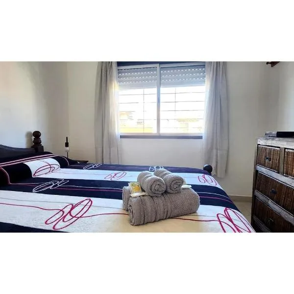 Depto con balcón y mucha luz en CABA，位于布宜诺斯艾利斯的酒店