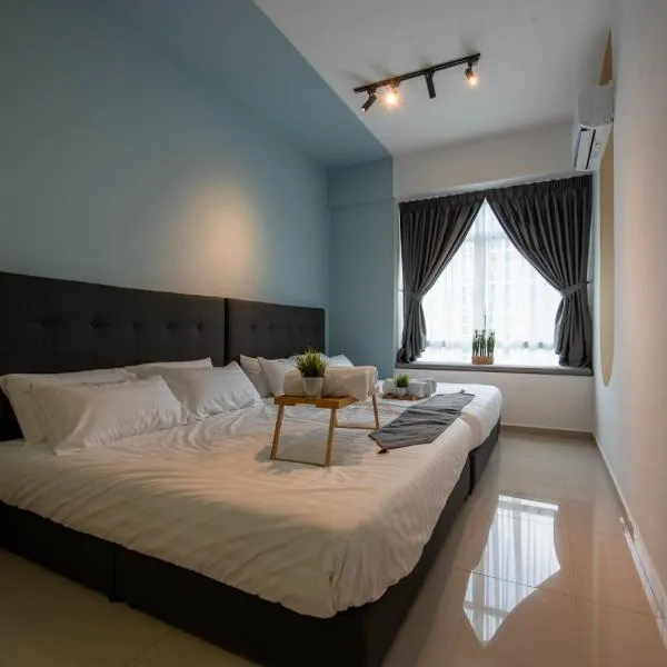 Melacca 3 Bedroom Family Suite-5min to Jonker#14pax，位于Kampong Tambak的酒店