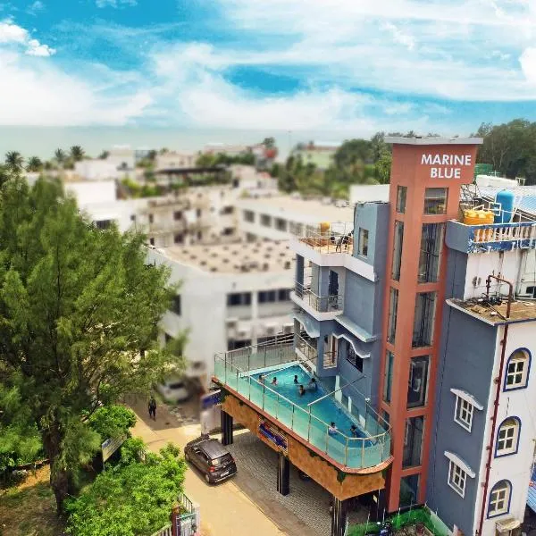 Hotel Marine Blue !! Beach Distance 50 MTS !!，位于迪卡的酒店