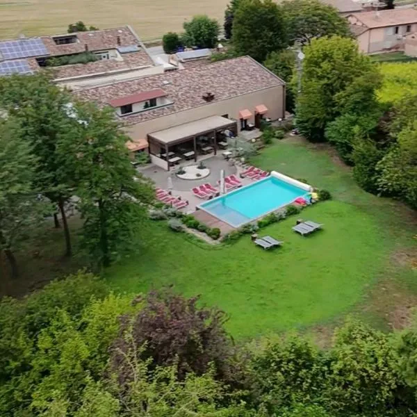 Hotel Tre Ville，位于帕尔马的酒店