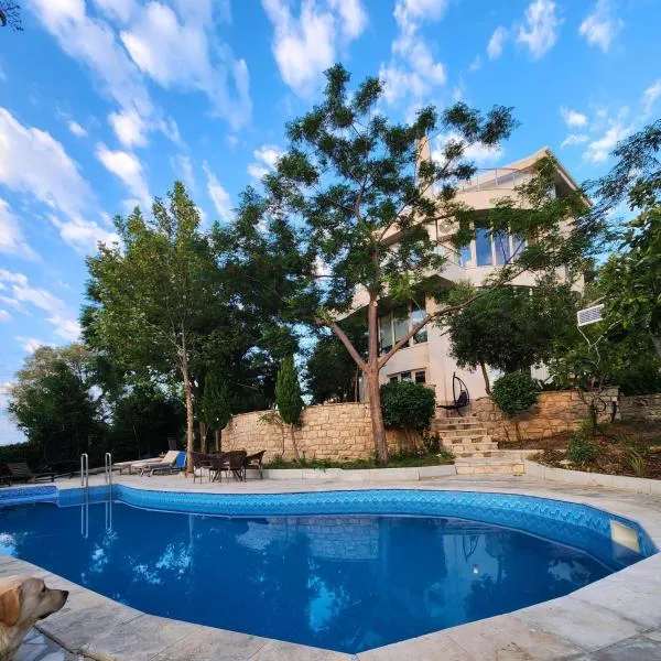 Villa Sunrise，位于德拉克的酒店