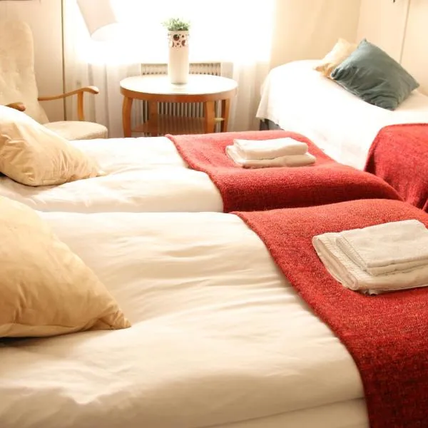 Solsta Towers，位于Asarum的酒店