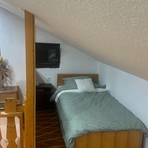 DATA Bivalni vikend，位于Gruškovec的酒店