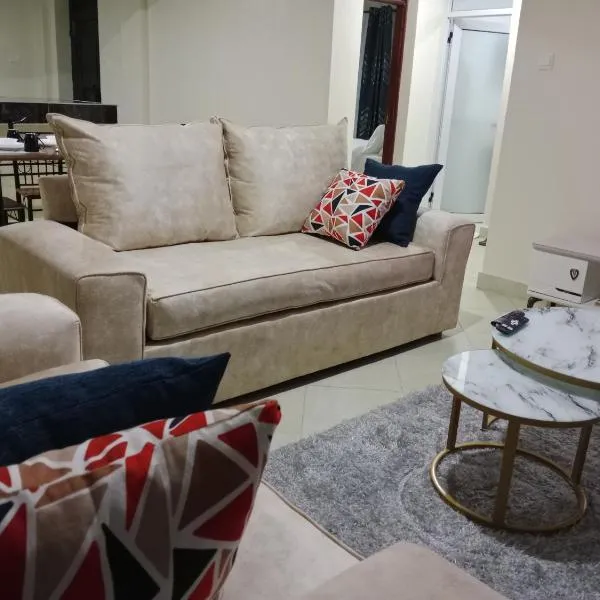 Serene 2BR Getaway with Stunning Hill Views，位于马查科斯的酒店