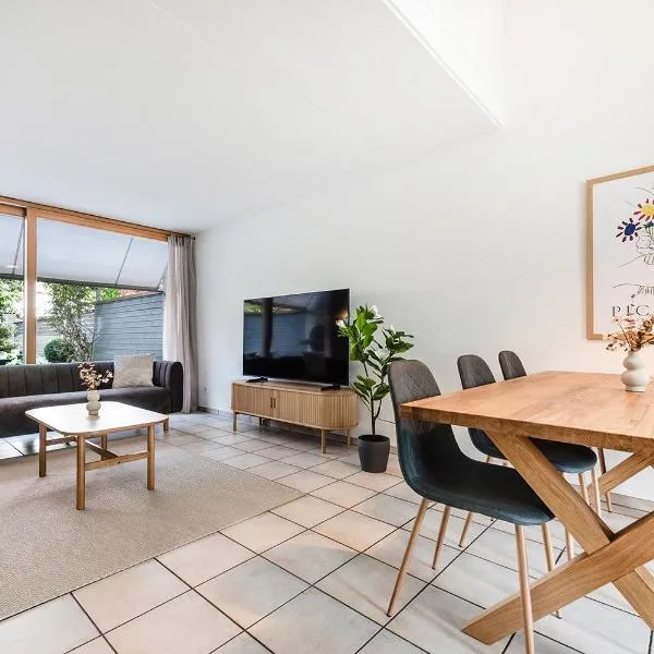 CITY HOUSE !Gratis Parken, Free Parking!，位于克罗伊茨林根的酒店