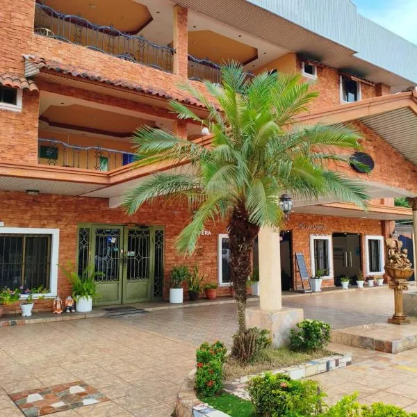 Hotel Los Rivera，位于戴维的酒店
