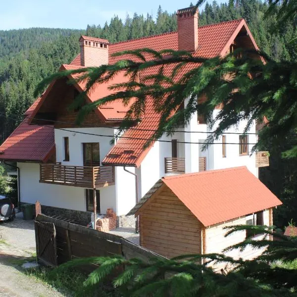 Na Gorbi，位于斯拉夫西克的酒店