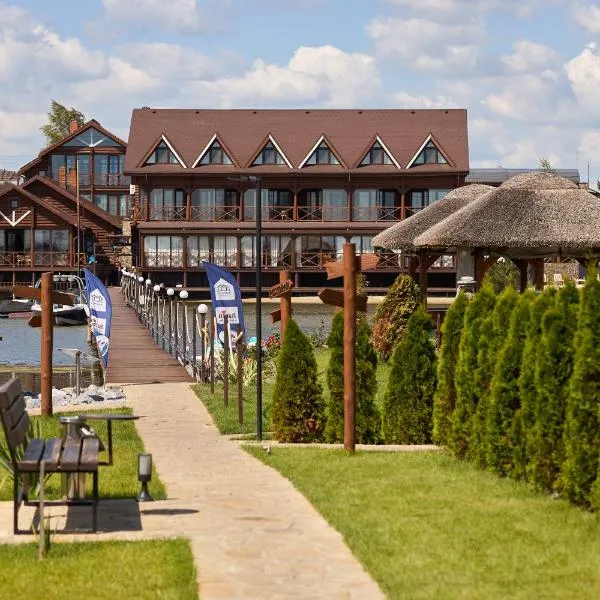 Waterloo Village，位于第聂伯罗的酒店