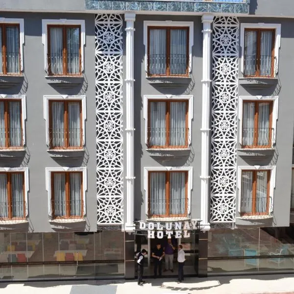 锡诺普多卢纳伊酒店，位于Bostancılı的酒店