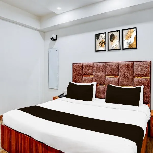 Super Hotel O Kargil Complex Formerly Saarthi Inn，位于阿格拉的酒店