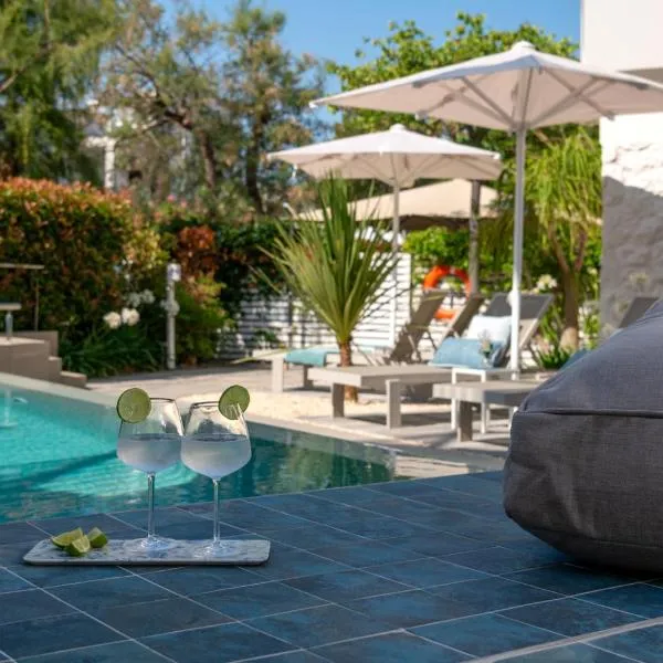 1935 Hotel Boutique & Apartments - Adults Only，位于罗萨斯的酒店
