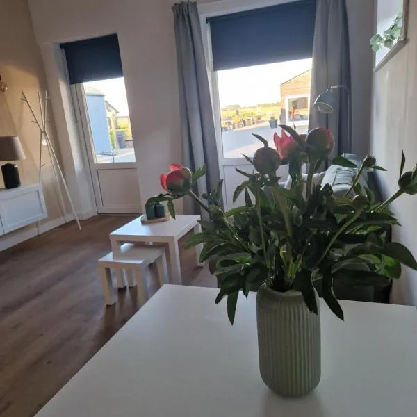 B&Boerderij De Veldmuis，位于Eemdijk的酒店