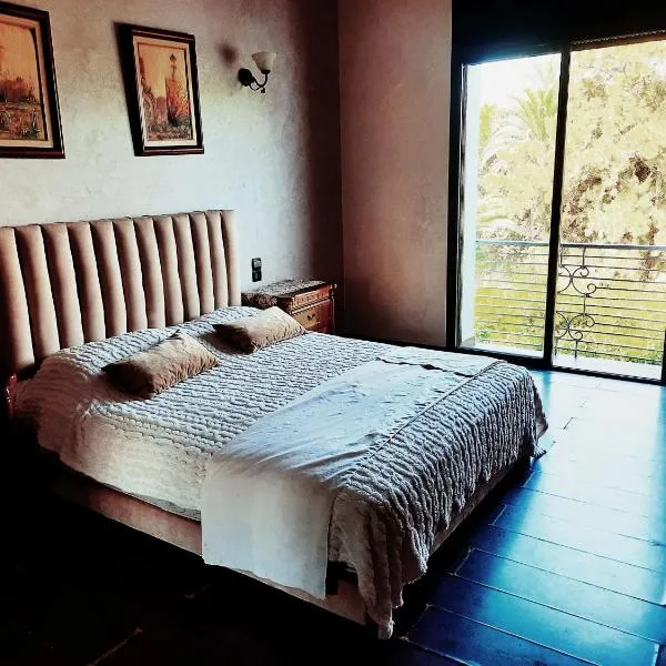 B&B Séjour chez l'habitant，位于拉巴特的酒店