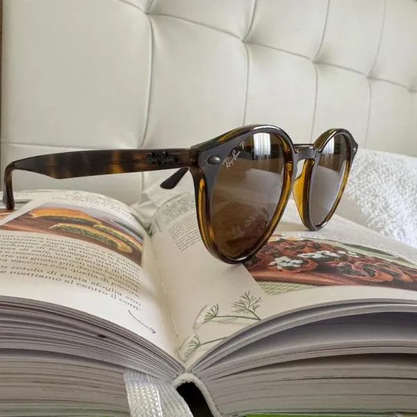 Monte Generoso Rooms，位于门德里西奥的酒店