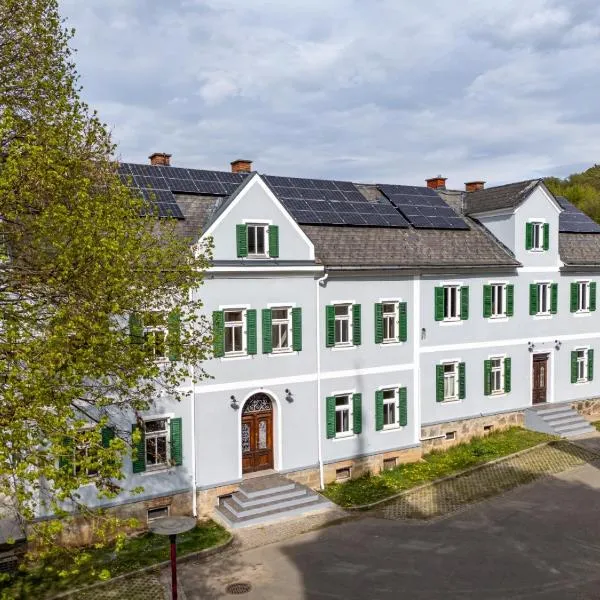 Flataid Apartmenthaus Tieschen，位于Tieschen的酒店