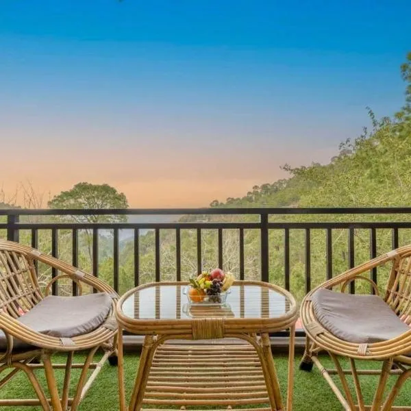 Evening Sky Homestay - Kasauli !!!，位于卡绍利的酒店