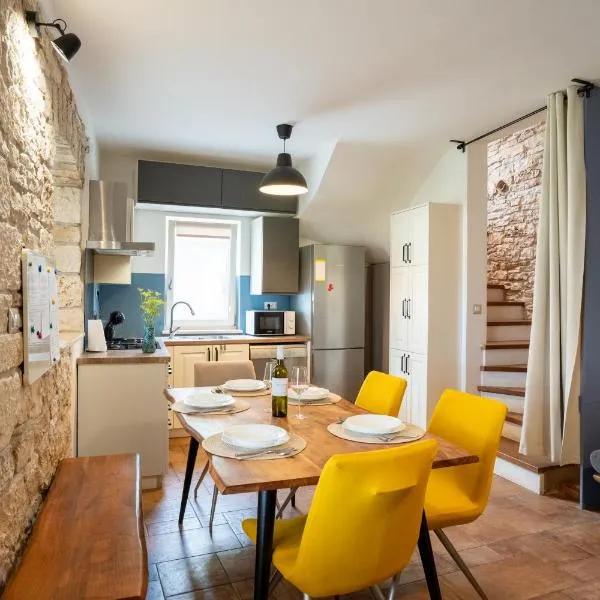 Apartman Genio，位于泽敏的酒店