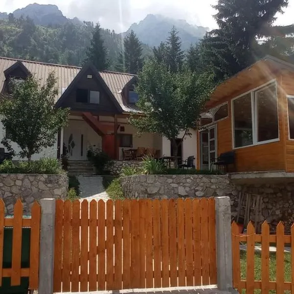 Bujtina Albjoni，位于瓦勒博内的酒店