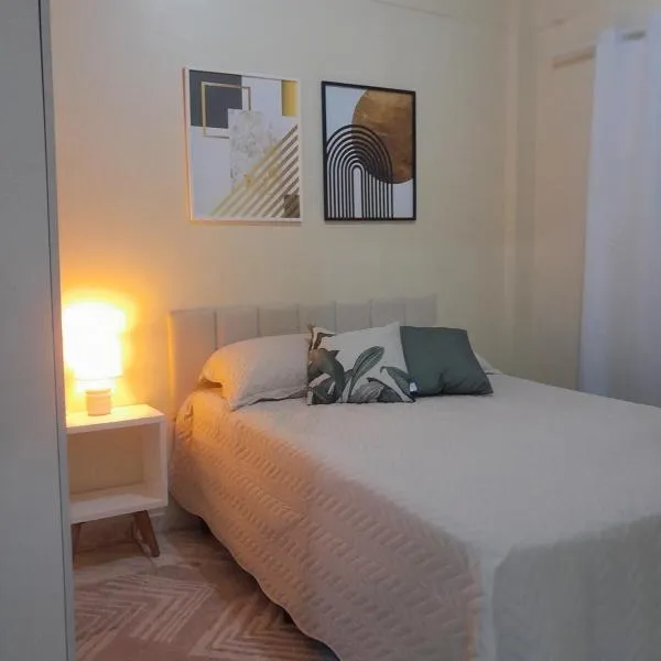 Central 2 quartos WIFI Próximo shopping JL e terminal rodoviário，位于卡斯卡韦尔的酒店