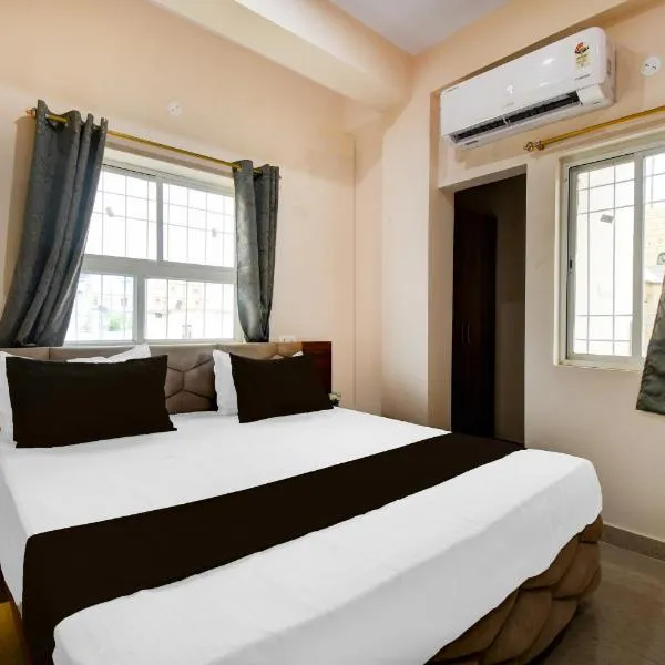 Super Townhouse Kumhrar Archeological Park Formerly Hotel Karuna Palace，位于巴特那的酒店