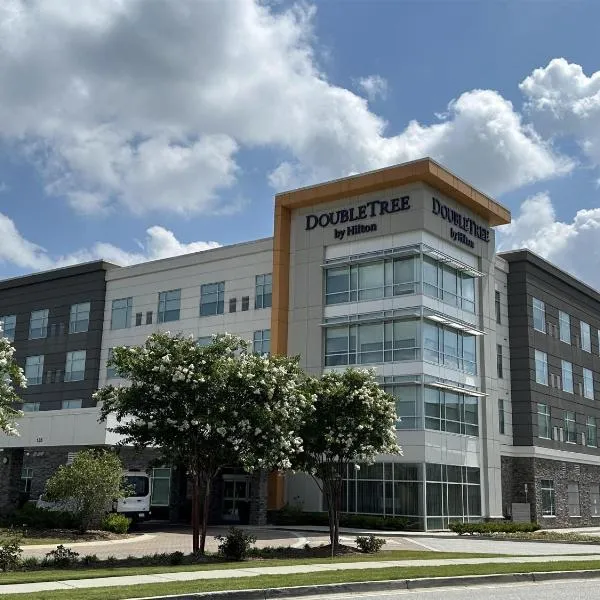 DoubleTree by Hilton Greenville Woodruff Road，位于格林维尔的酒店
