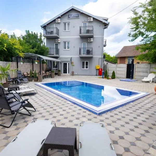 Mirage rooms -Subotica,Bolmanska 31，位于苏博蒂察的酒店