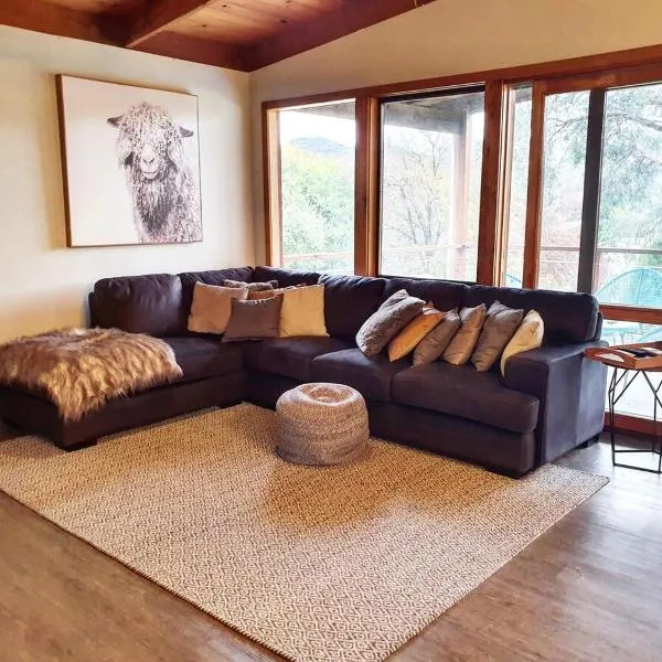 Howqua Inlet Country Home，位于Howqua的酒店