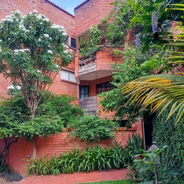DEPARTAMENTO UNA HABITACIÓN con BALCON La Boheme Garden，位于圣克鲁斯的酒店
