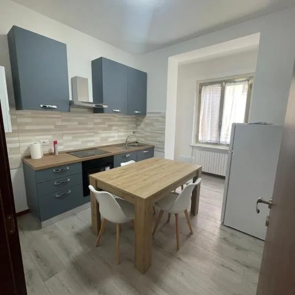 Appartamento EM，位于帕维亚的酒店