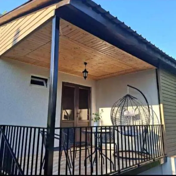 Villa Lematue，位于Jvari的酒店