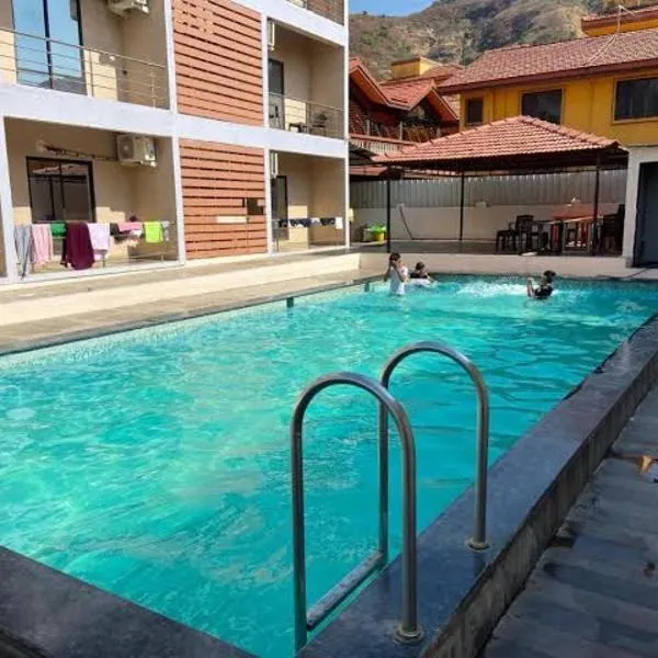 Devansh hotel，位于加尔利的酒店