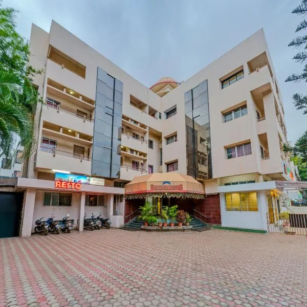 Hotel Sai Prarthana Inn，位于Sangli的酒店