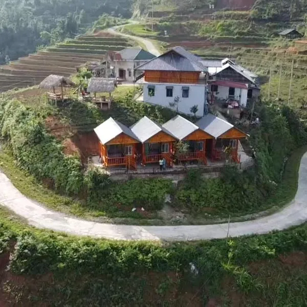 Homestay Chân Mây Chiêu Lầu Thi，位于Hoàng Su Phì的酒店