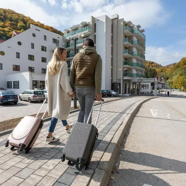 Hotel Bela Jela，位于Lukovo的酒店