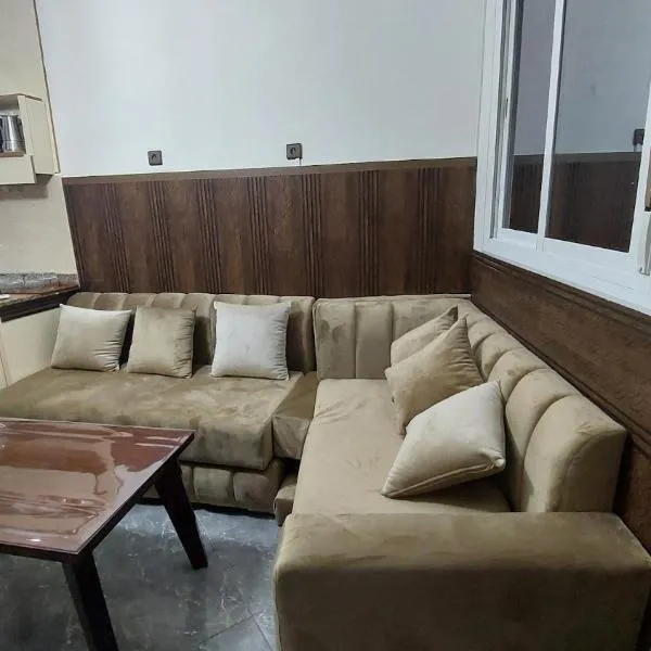 Nour Alkindi Nador，位于纳祖尔的酒店