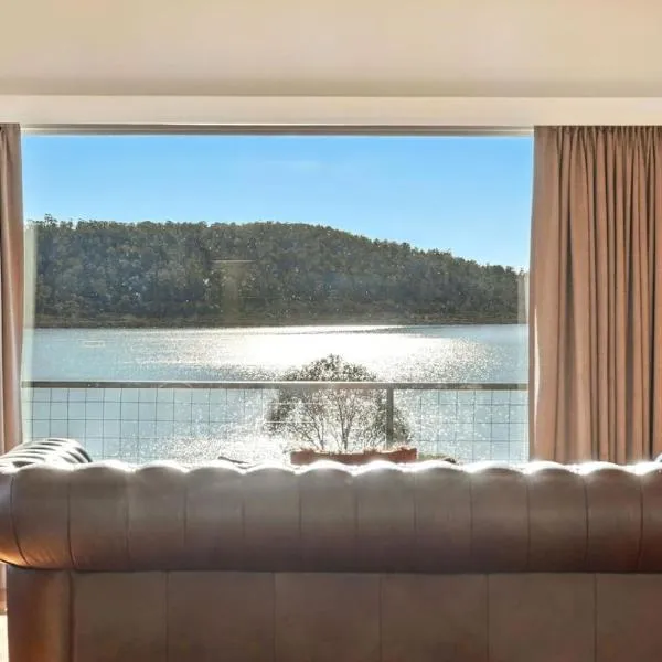 Lakeside Retreat, Miena，位于Miena的酒店