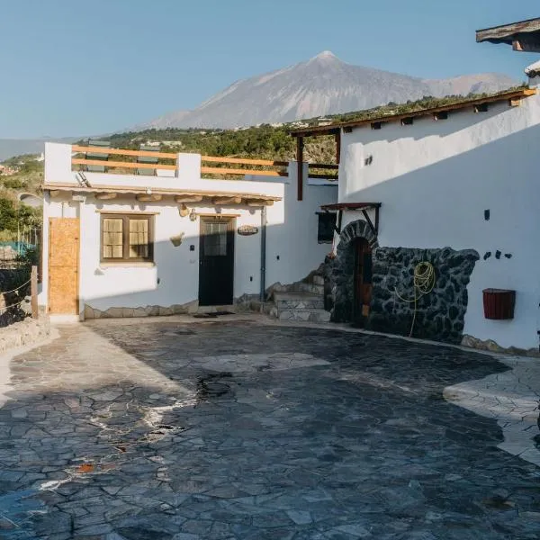 Casa in The Clouds，位于Genovés的酒店