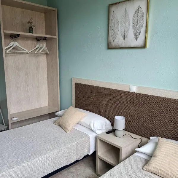 Hostal Camino micológico，位于纳瓦莱诺的酒店