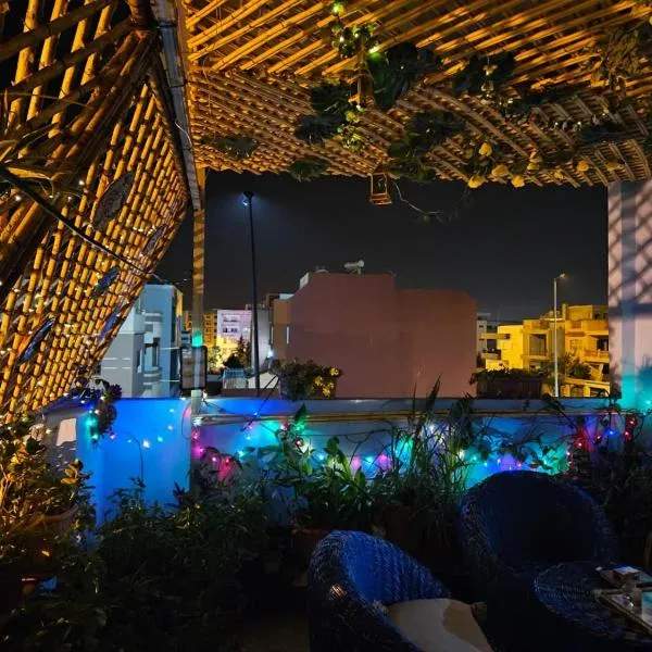 Appartement avec Terrasse，位于拉腊什的酒店