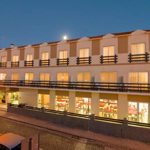 Hotel Miramar - São Pedro de Moel，位于圣佩罗德姆的酒店