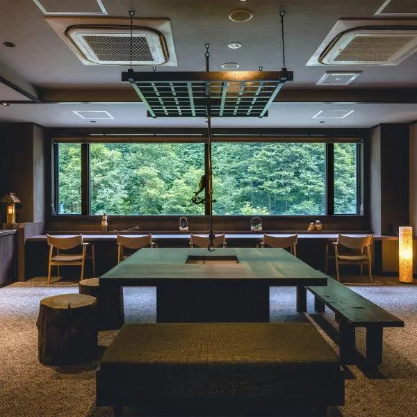 佐渡日式旅馆，位于东川町的酒店