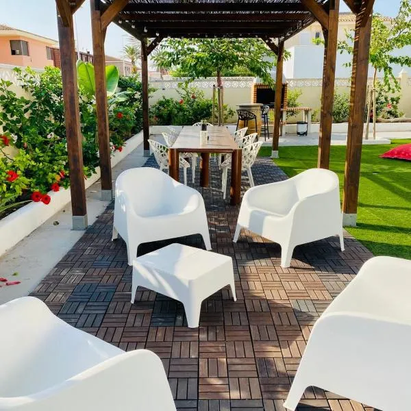 El Riuet-Chalet apartamento a 1 minuto de la playa, Cullera，位于库列拉的酒店